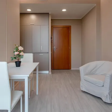 Sole Apartment *